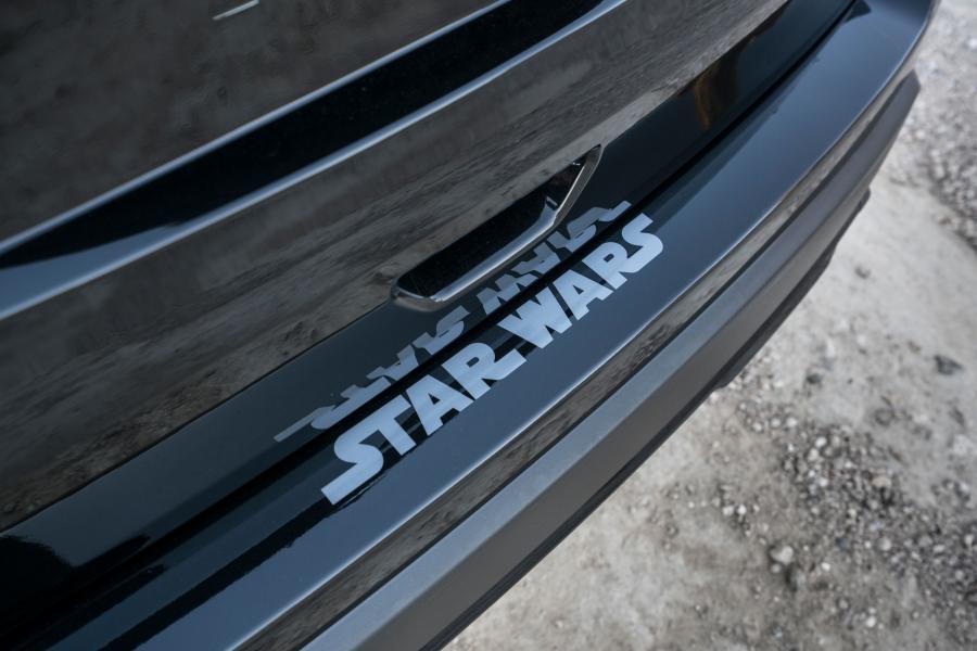 Логотип Nissan Rogue Rogue One Star Wars 2016 года  (фото 25 из 26)